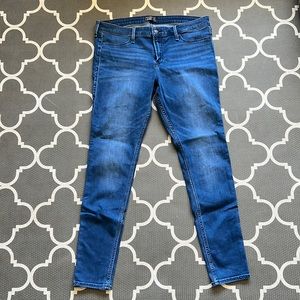 Abercrombie & Fitch Harper Low Rise Jean Leggings 32/14